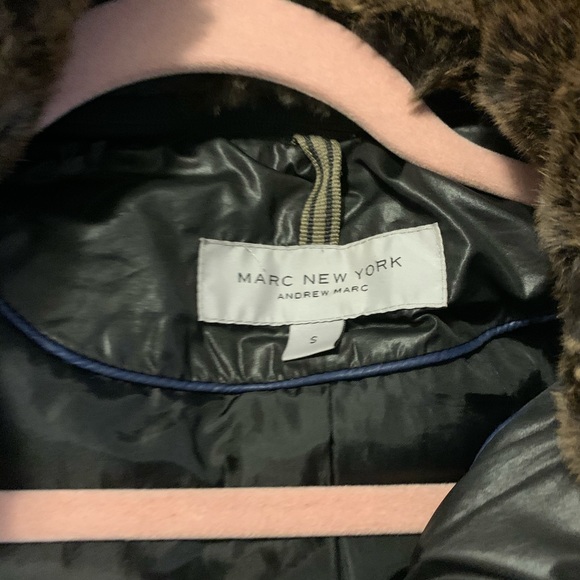 Marc New York Andrew Marc Puffer - Picture 2 of 2